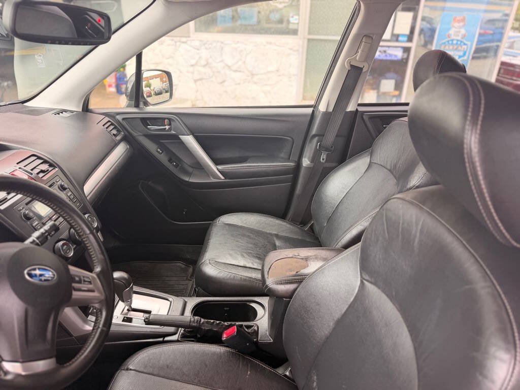 Used 2014 Subaru Forester 2.5i Limited AWD/4WD image 12