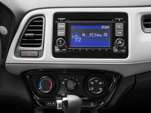 Used 2016 Honda HR-V LX image 9