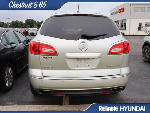 Used 2015 Buick Enclave Leather FWD image 18