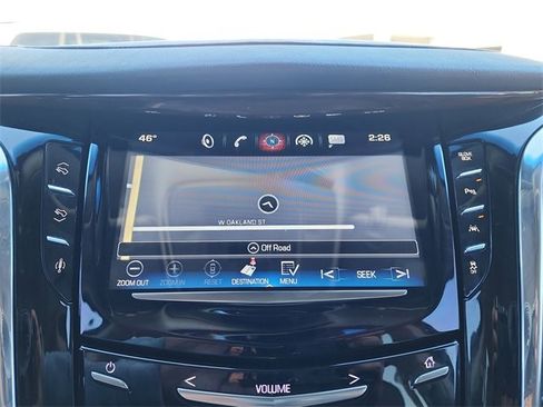 Used 2016 Cadillac Escalade Luxury image 24