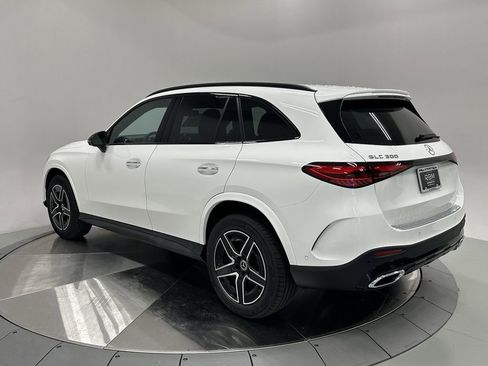 New 2026 Mercedes-Benz GLC 300 image 5
