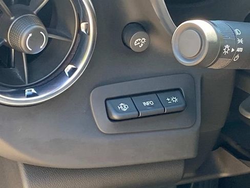 Used 2021 Chevrolet Camaro SS RWD image 15