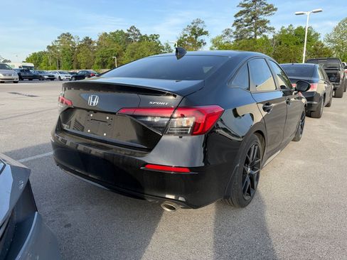Used 2024 Honda Civic Sport image 6