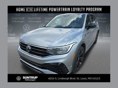 Used 2023 Volkswagen Tiguan SE R-Line FWD image 1