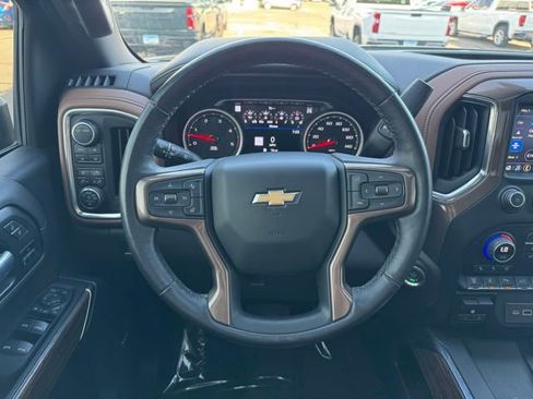 Used 2022 Chevrolet Silverado 3500 High Country w/ Z71 Off-Road Package AWD/4WD image 26