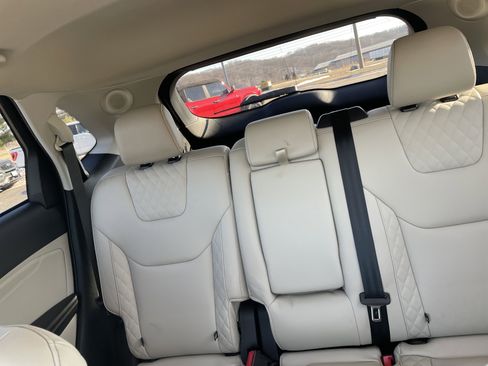 Used 2023 Ford Edge Titanium image 22