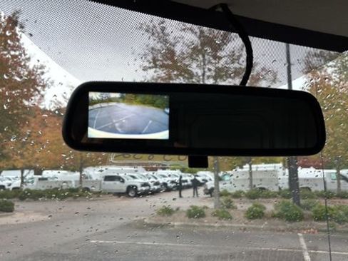 New 2025 Chevrolet Express 3500 Work Van w/ Power Convenience Package image 18