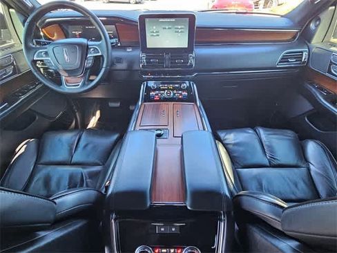 Used 2019 Lincoln Navigator L Reserve image 15