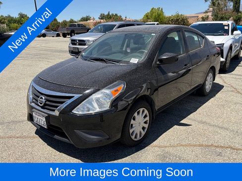 Used 2019 Nissan Versa S Plus FWD image 6