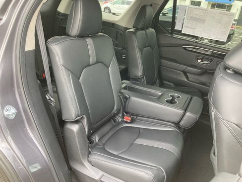 Certified 2024 Honda Pilot EX-L image 29