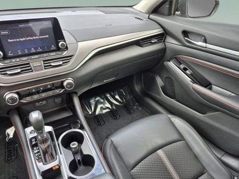 Certified 2023 Nissan Altima 2.5 SR FWD image 15