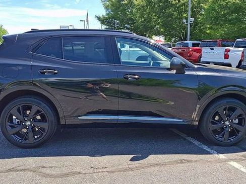 Certified 2023 Buick Envision Essence w/ Sport Touring Package AWD/4WD image 9
