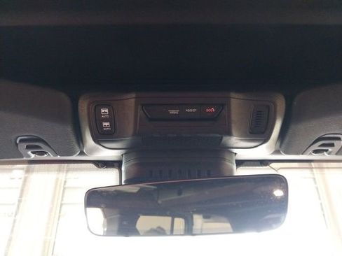 Used 2024 Jeep Wrangler Unlimited Rubicon image 22