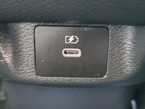 Used 2024 Nissan Versa SV FWD image 25