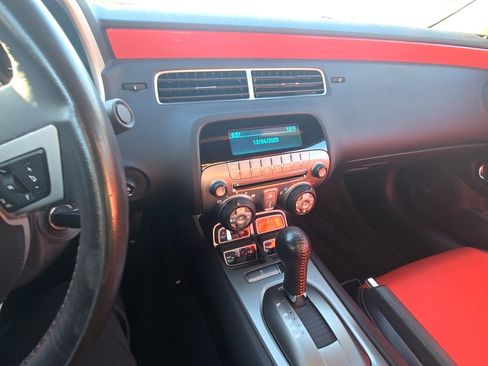 Used 2011 Chevrolet Camaro LT w/ RS Package image 5