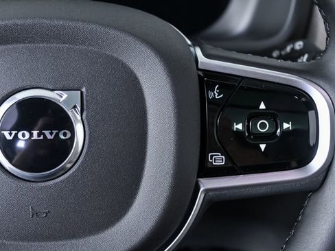 New 2026 Volvo XC90 B6 Ultra w/ Protection Package AWD/4WD image 11
