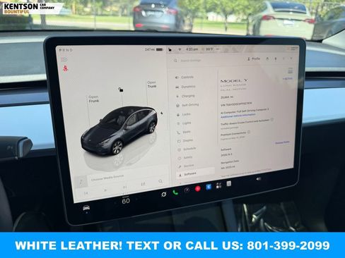 Used 2023 Tesla Model Y Long Range AWD/4WD image 23