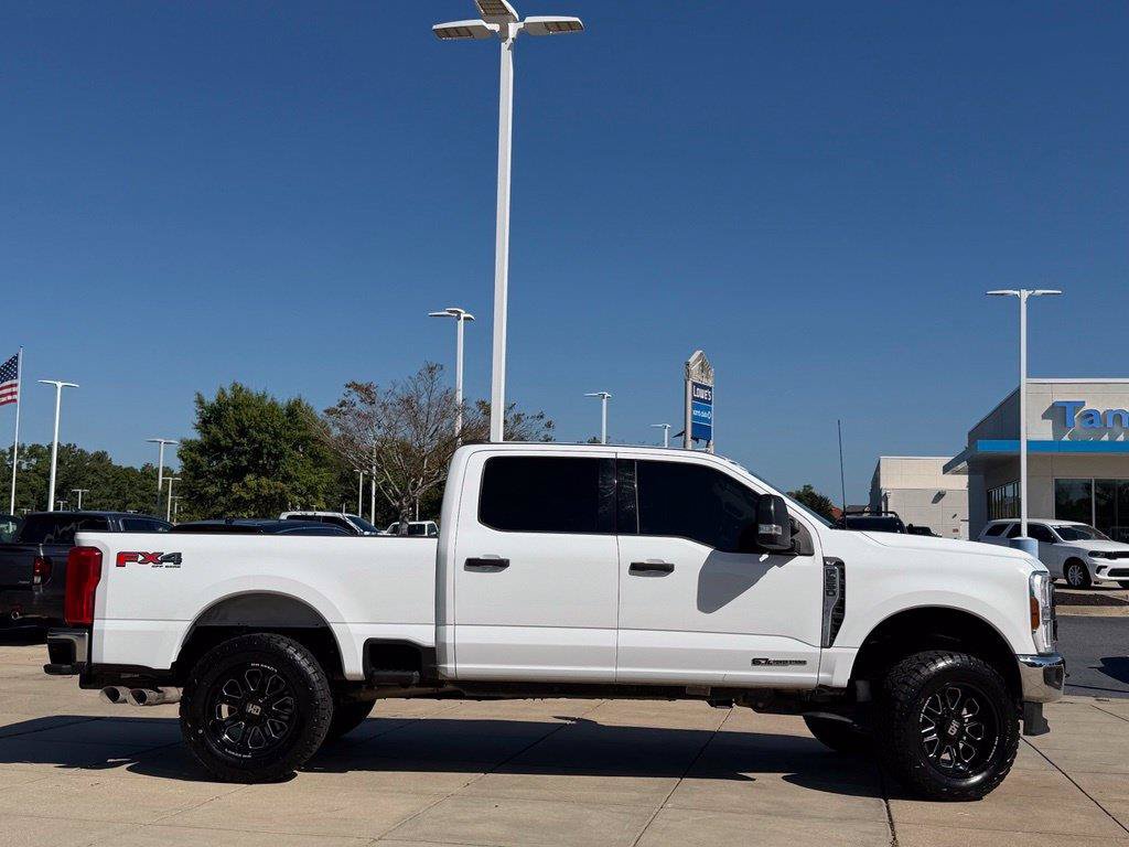 Used 2024 Ford F250 XLT w/ FX4 Off-Road Package AWD/4WD image 4