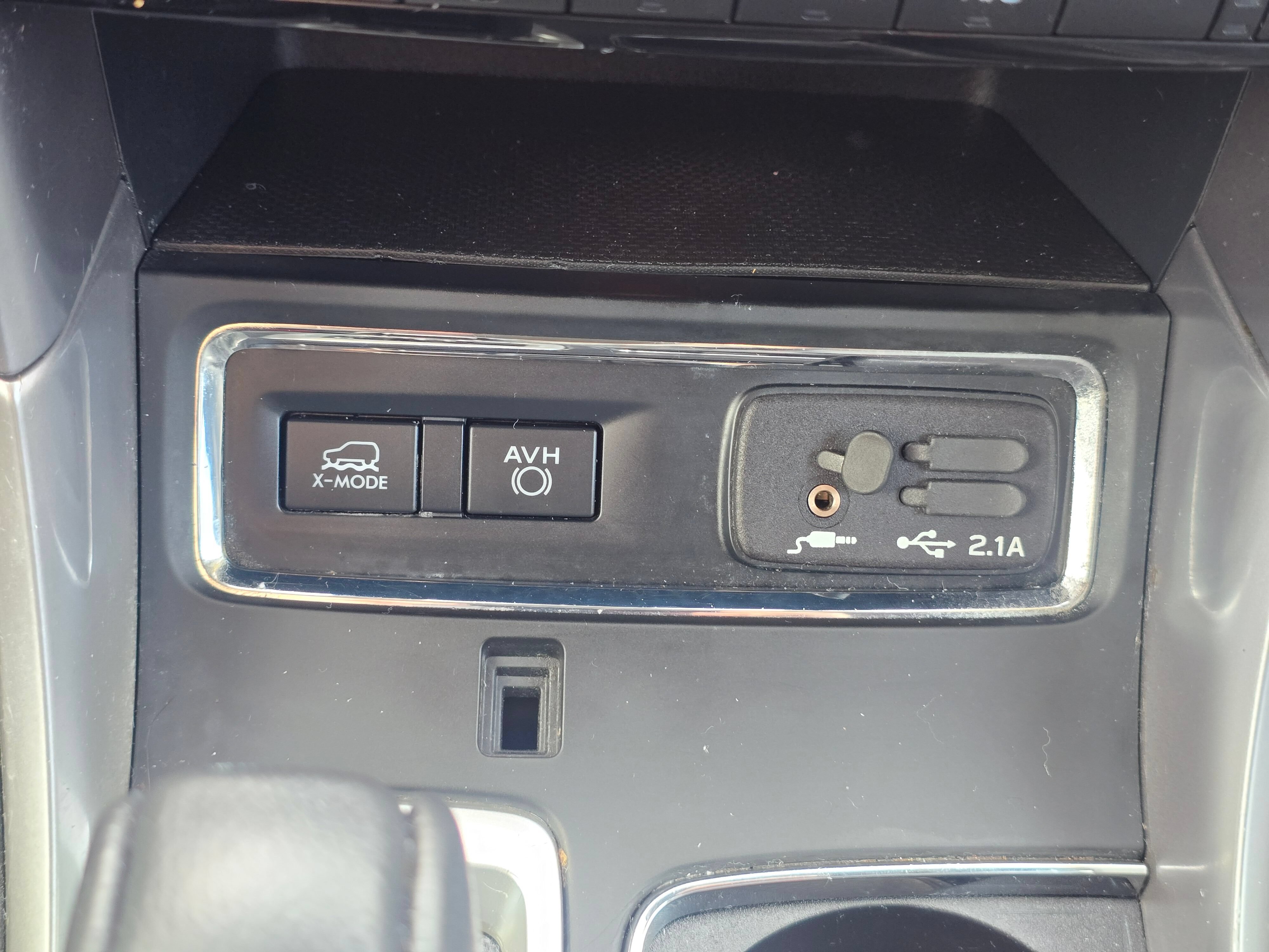 Used 2019 Subaru Ascent Limited AWD/4WD image 30