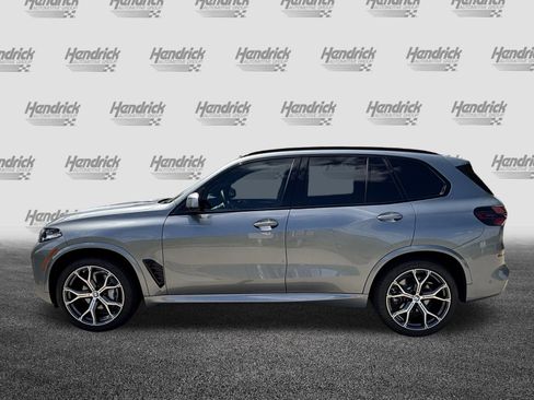 Certified 2024 BMW X5 sDrive40i w/ M Sport Package RWD image 7