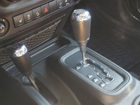 Used 2017 Jeep Wrangler Unlimited Sahara w/ Dual Top Group image 25