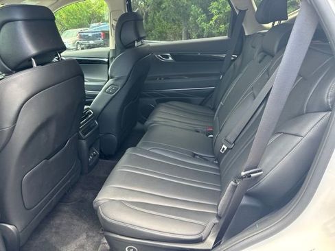 Used 2025 Genesis GV80 2.5T Standard AWD/4WD image 7