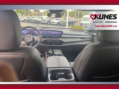 New 2026 Buick Enclave Sport Touring w/ LPO, Floor Liner Package image 37