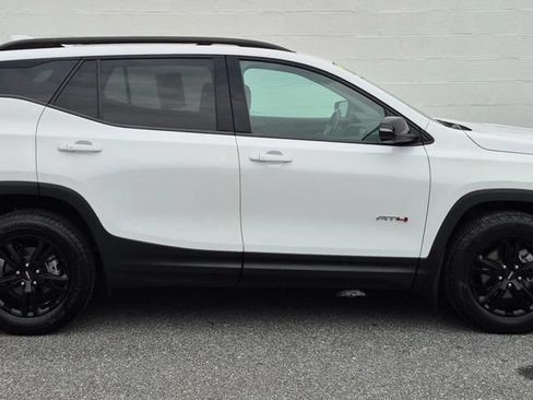Used 2022 GMC Terrain AT4 w/ Infotainment Package II AWD/4WD image 40