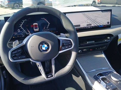 New 2025 BMW 330i 330i Loaner w/ M Sport Package image 21