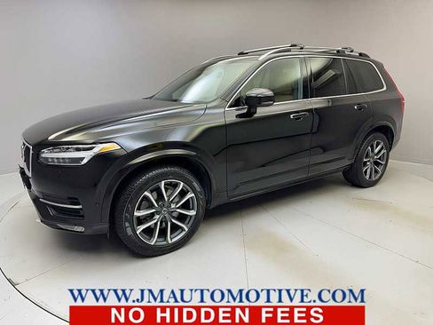 Used 2017 Volvo XC90 T6 Momentum w/ Vision Package image 1
