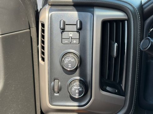 Used 2018 GMC Sierra 1500 Denali image 35