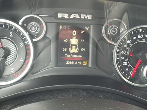 Used 2023 RAM 2500 Big Horn w/ Night Edition image 39