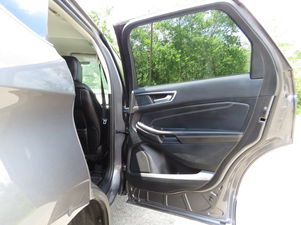 Used 2023 Ford Edge Titanium w/ Cargo Accessory Package AWD/4WD image 15