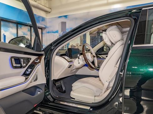 New 2026 Mercedes-Benz S 500 4MATIC image 13