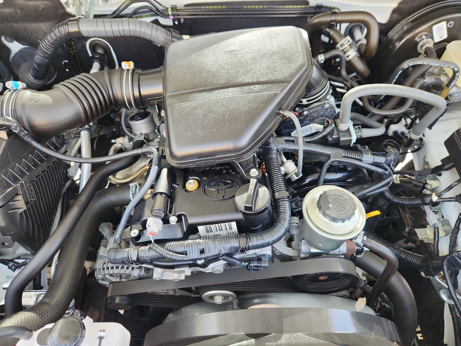 Used 2021 Toyota Tacoma SR AWD/4WD image 16