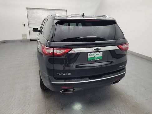 Used 2019 Chevrolet Traverse Premier w/ Driver Confidence II Package FWD image 6