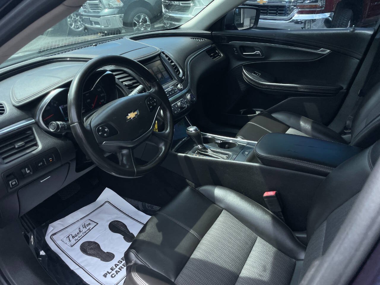 Used 2016 Chevrolet Impala LT w/ Convenience Package FWD image 10