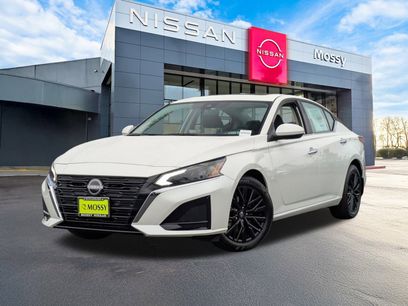 New 2025 Nissan Altima 2.5 SV
