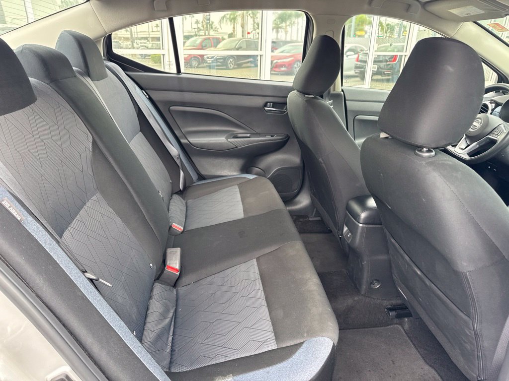 Used 2025 Nissan Versa SV FWD image 10