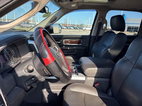 Used 2011 RAM 1500 Laramie image 25