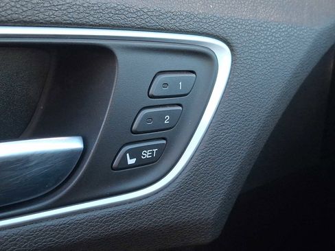 Used 2019 Acura TLX image 24