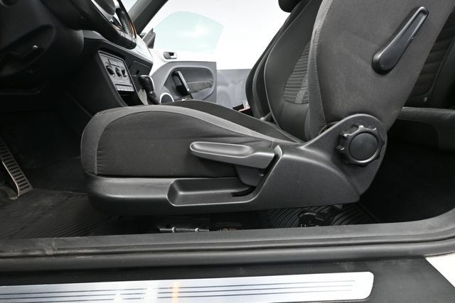 Used 2012 Volkswagen Beetle 2.0T FWD image 15