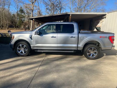 Used 2022 Ford F150 Lariat w/ Equipment Group 502A High image 36