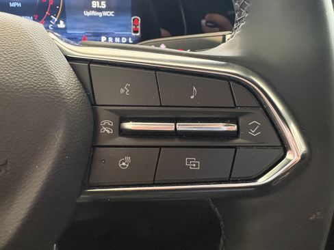 Used 2025 Chevrolet Equinox LT w/ Convenience Package II image 13