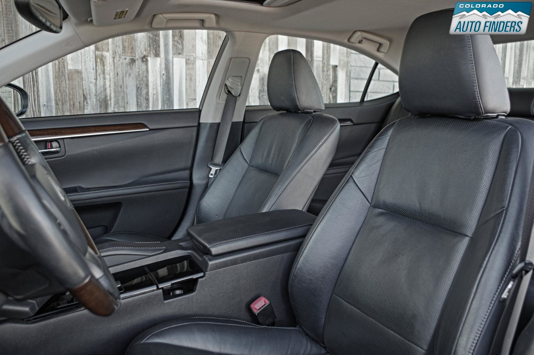 Used 2013 Lexus ES 350 w/ Luxury Pkg FWD image 12