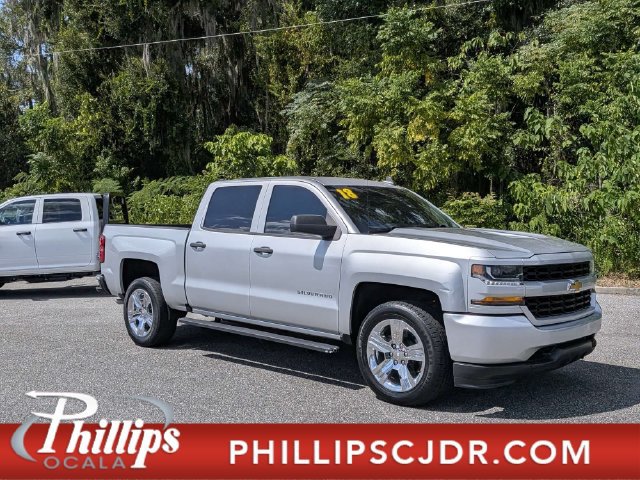 Used 2018 Chevrolet Silverado 1500 Custom w/ Custom Value Package RWD image 1
