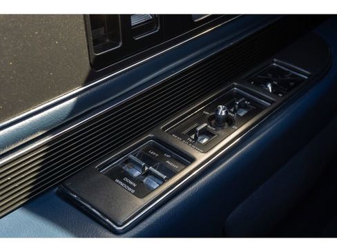 Used 1990 Buick Reatta Convertible image 19