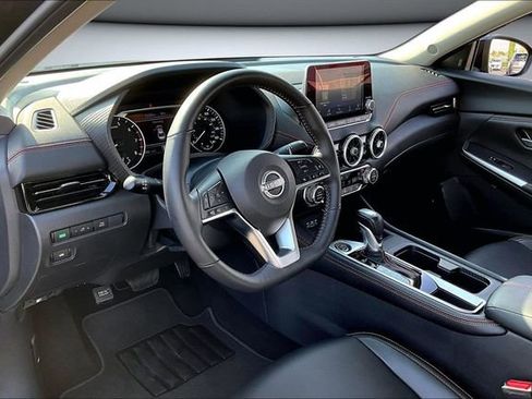 Certified 2025 Nissan Sentra SR w/ SR Premium Package image 16