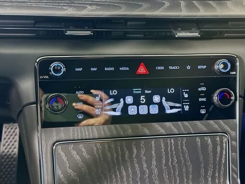 New 2026 Genesis GV80 3.5T Prestige AWD/4WD image 14