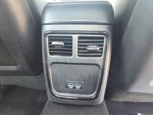 Used 2021 Chrysler 300 S image 15